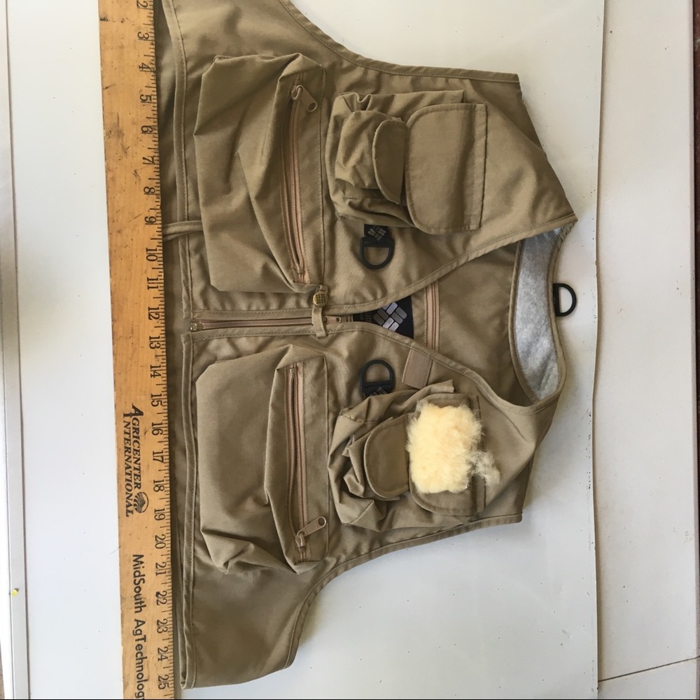Columbia Men hiking/hunting short vest size XL - Picture 4 of 8